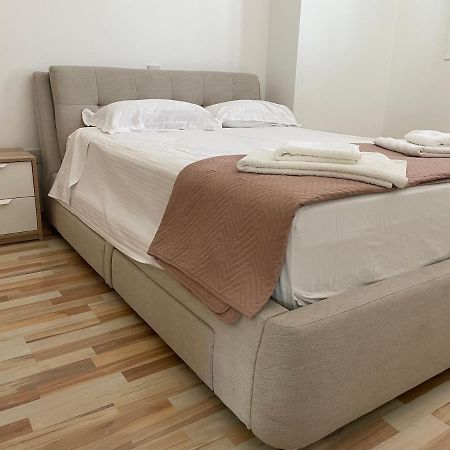 Modern Luxury Apartment In The Heart Of Nikósie Exteriér fotografie
